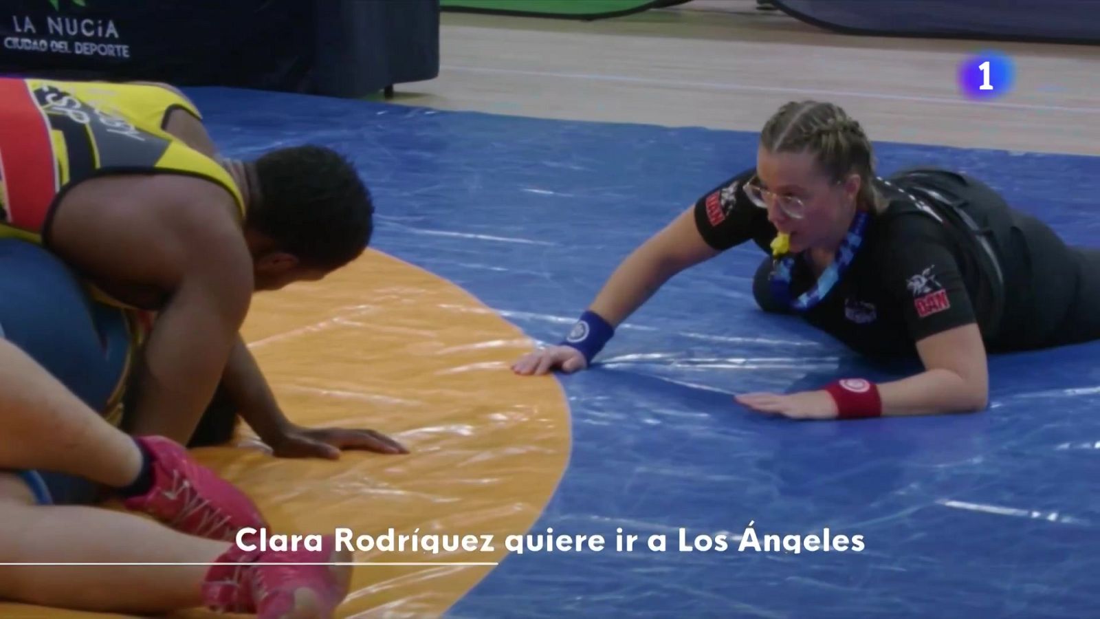 Clara Rodríguez aspira a ser la primera mujer en pitar en unos Juegos en lucha olímpica - Los Deportes de La1 | Ver