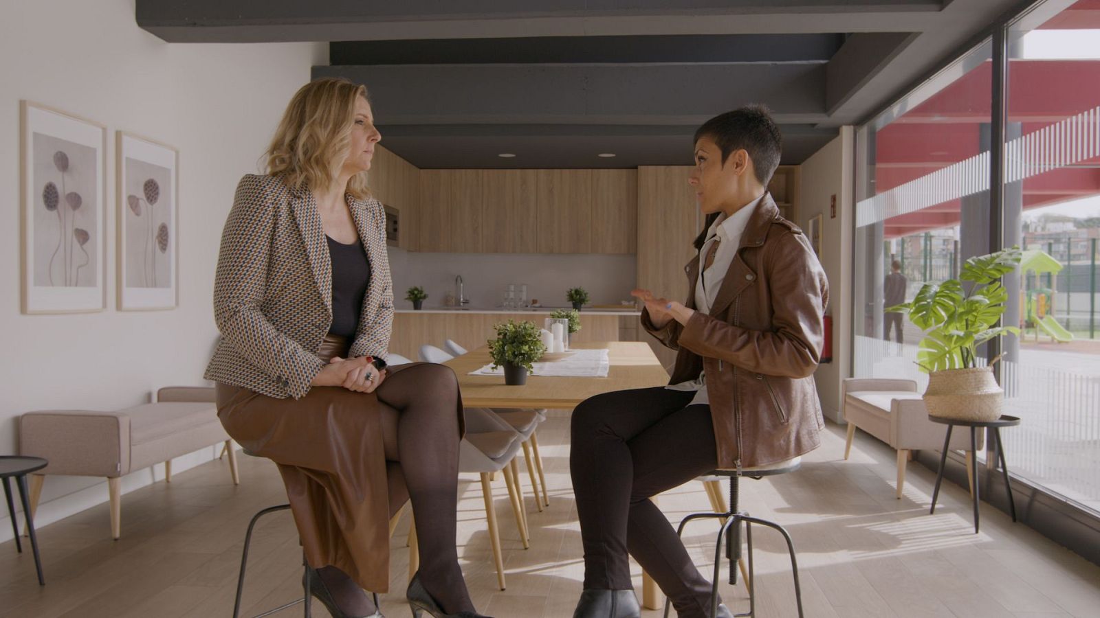 Ciberdelitos - Operación Niuton - Ciberdelitos | Ver