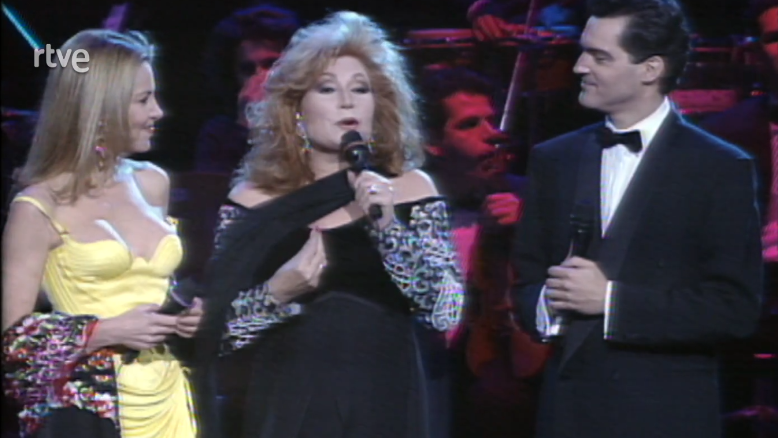 Homenaje a Sevilla - Música en el Archivo de RTVE | Ver