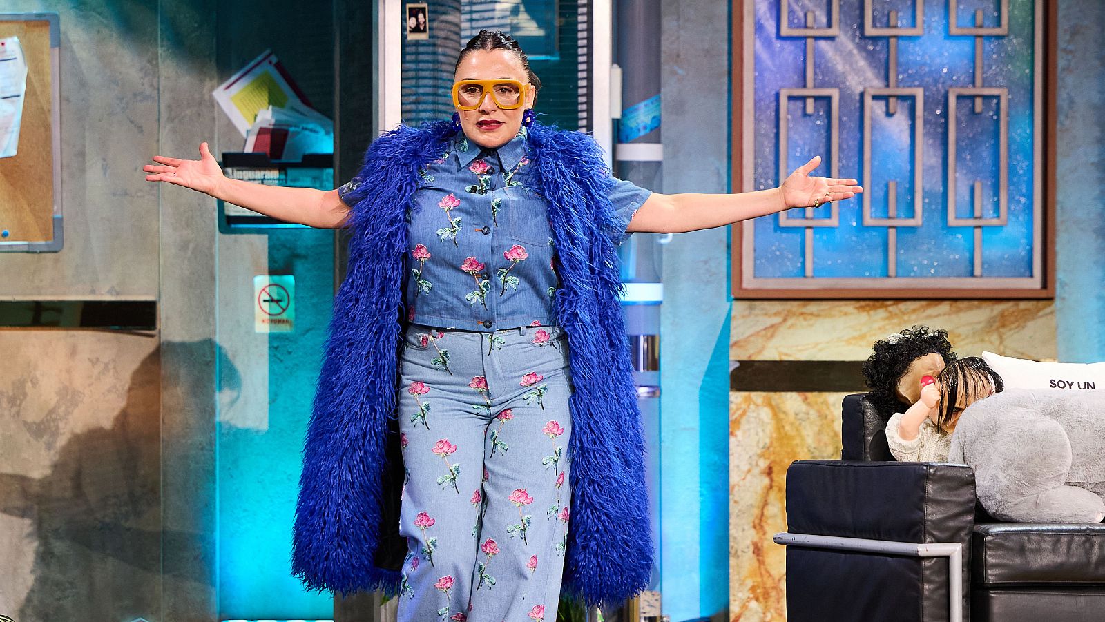 La Revuelta | Candela Peña cuelga los guantes del amor - La Revuelta | Ver