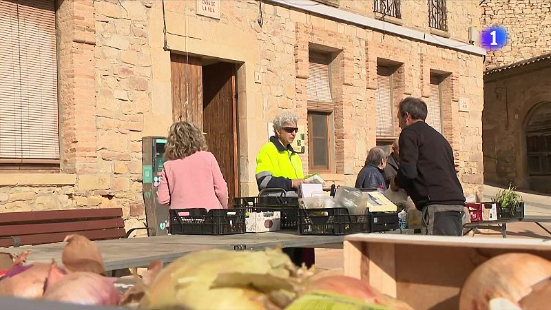 Els Omells de na Gaia: sense secretari, sense serveis i amb veïns que se senten abandonats