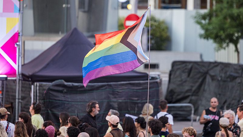 El colectivo LGTBIQ+, un "pecado" y un "delito" para el franquismo - Modo Digital | Ver