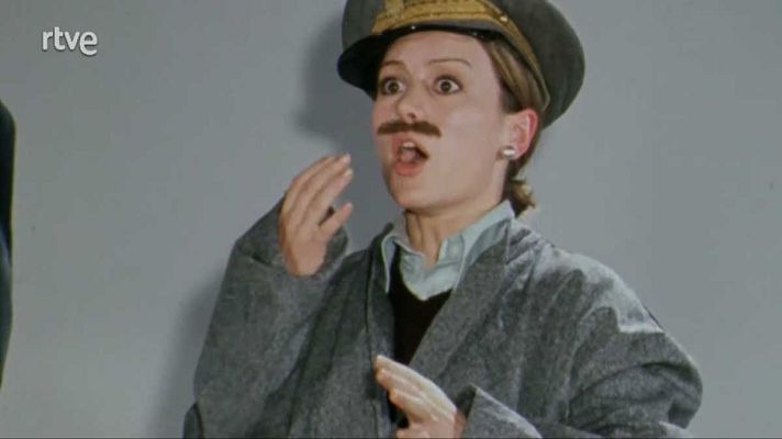 Fue noticia en el Archivo de RTVE - La mujer fuera de los trabajos domésticos