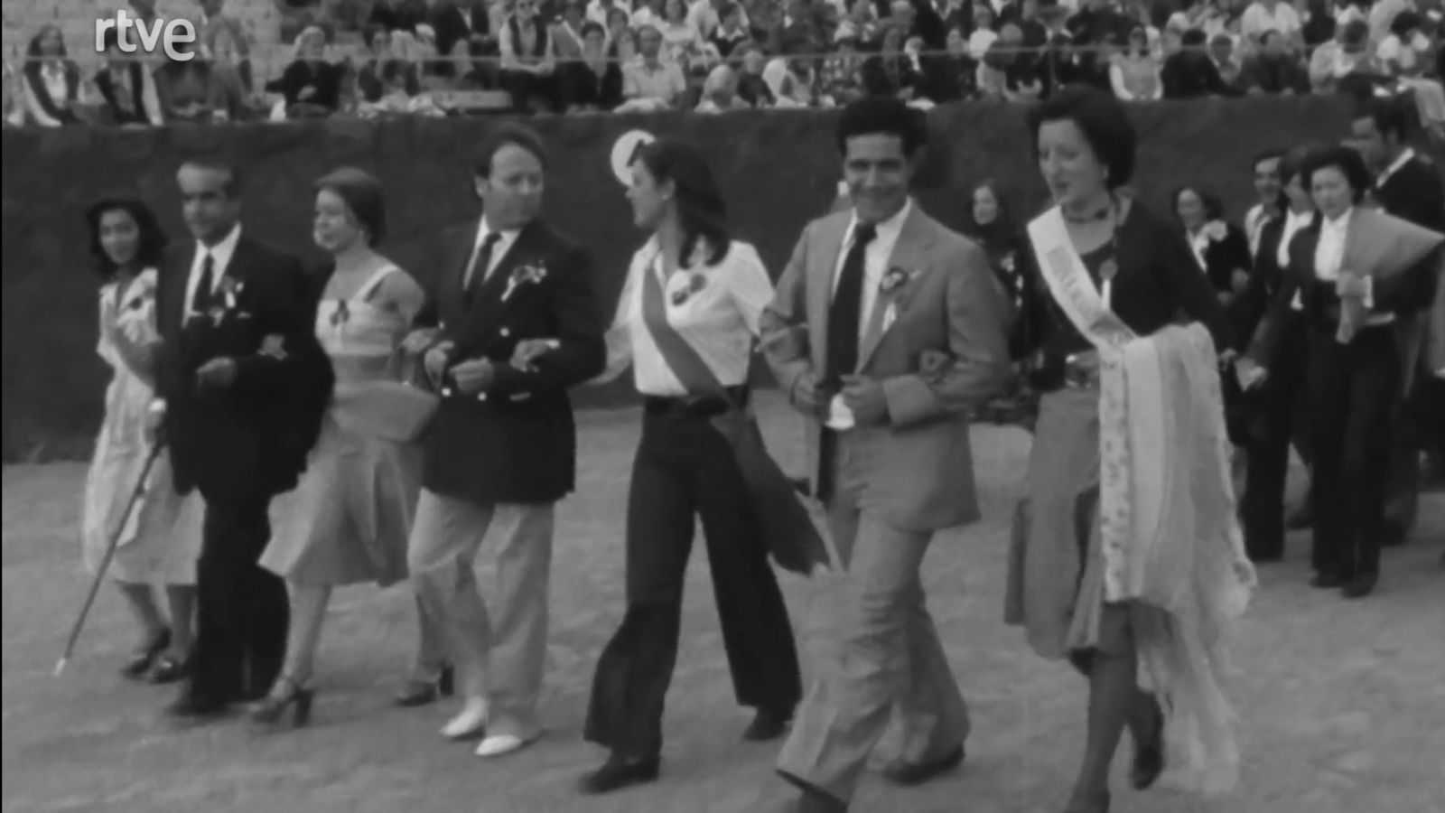 Noticias Nacional 1975 - Las fiestas de Cercedilla (Madrid) - Fue noticia en el Archivo de RTVE | Ver