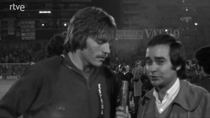 Fue noticia en el Archivo de RTVE - España - Dinamarca (2-0) disputado el 12 de octubre de 1975