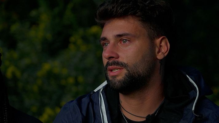 Hasta el fin del mundo - J Kbello, roto por estar incomunicado con su hijo Mateo