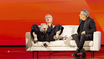 Petite Lorena arrasa en 'Futuro imperfecto' con un hilarante relato sobre su educacin sexual