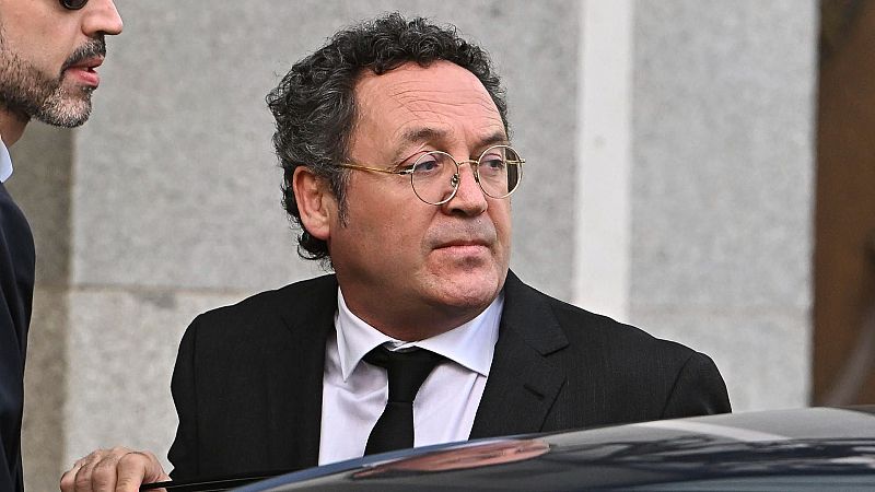 El Supremo condena al fiscal general con una multa y dos años de inhabilitación