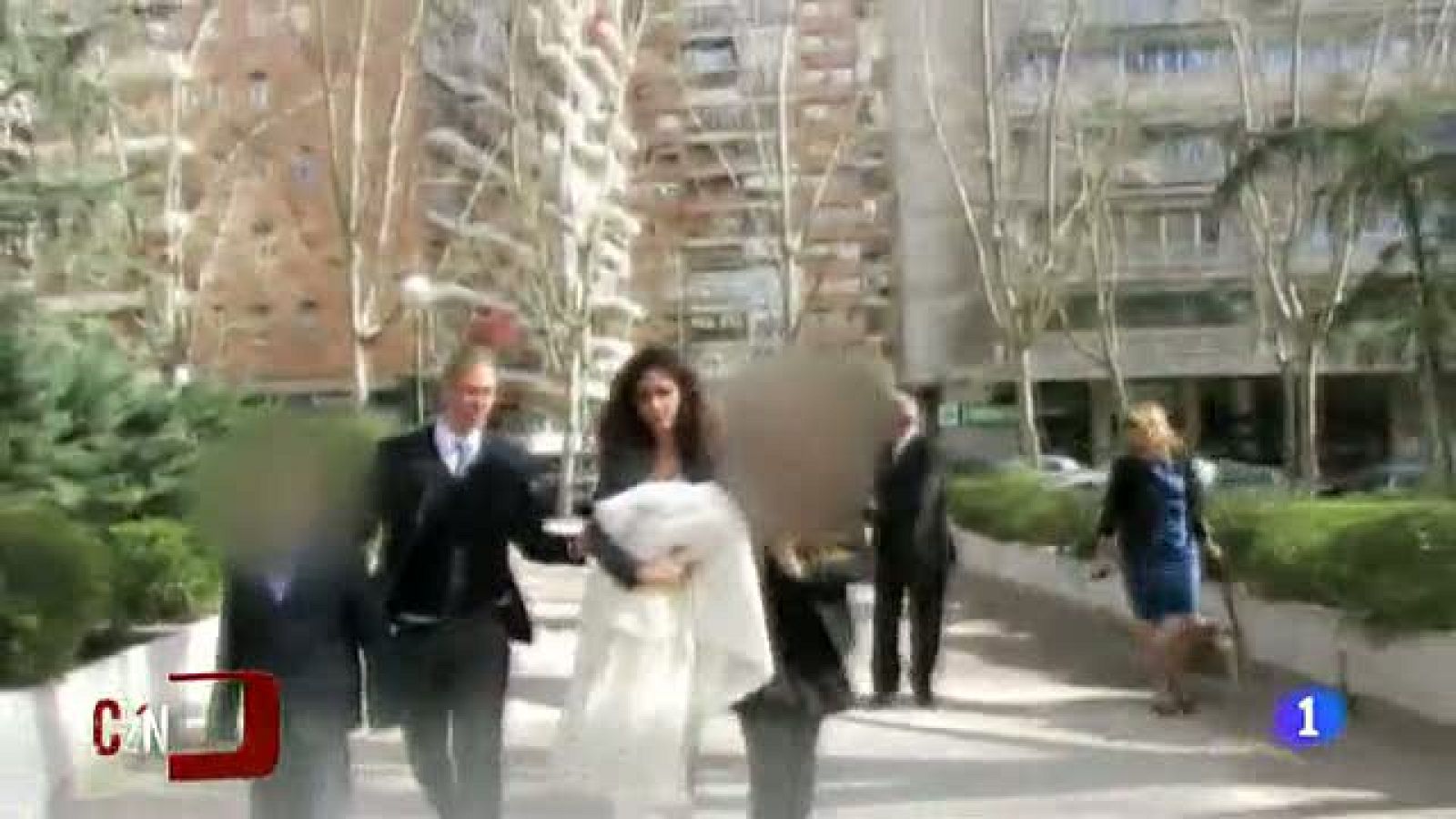 El bautizo de Enzo, el hijo de Guti y Romina - D Corazón | Ver