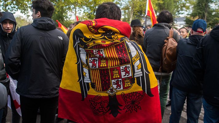 Telediario 2 - El franquismo en el siglo XXI: algunos jóvenes adoptan sus mensajes y simbología