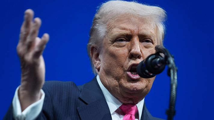 Informativo 24h - Trump dice a los demócratas que instan al Ejército a no acatar "órdenes ilegales" que la sedición se castiga con la muerte