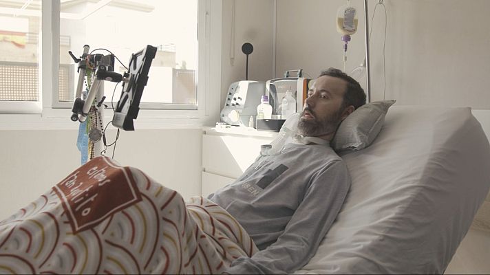 Telediario 1 - Un paciente de ELA recupera la voz gracias a la inteligencia artificial