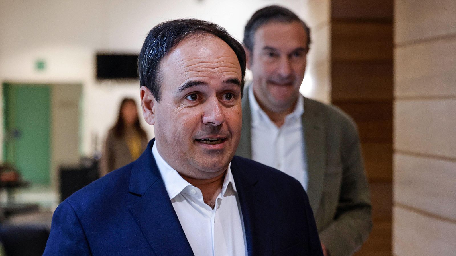 Pérez Llorca llamó a Mazón para preguntar por las inundaciones de Utiel - Telediario 1 | Ver