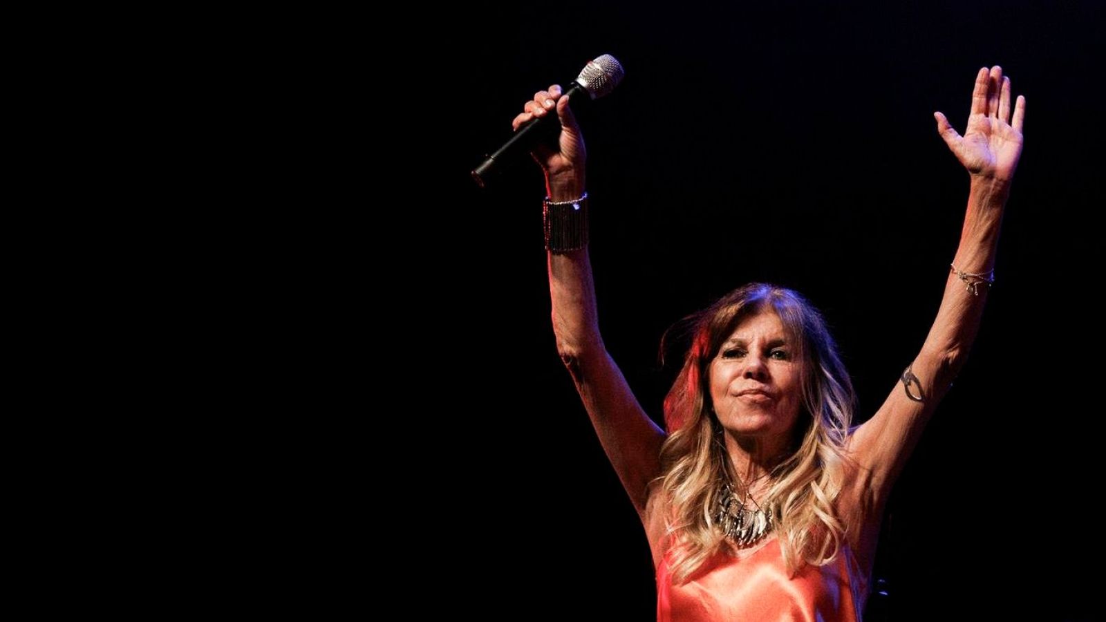 Jeanette celebra sus 50 años en la música con una nueva gira | Ver