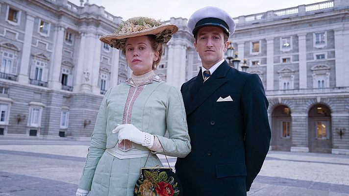 ENA. La reina Victoria Eugenia - Del rosa al negro