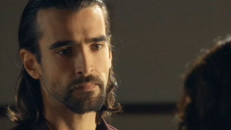 Gran Reserva - El encuentro de Lucía y Raúl