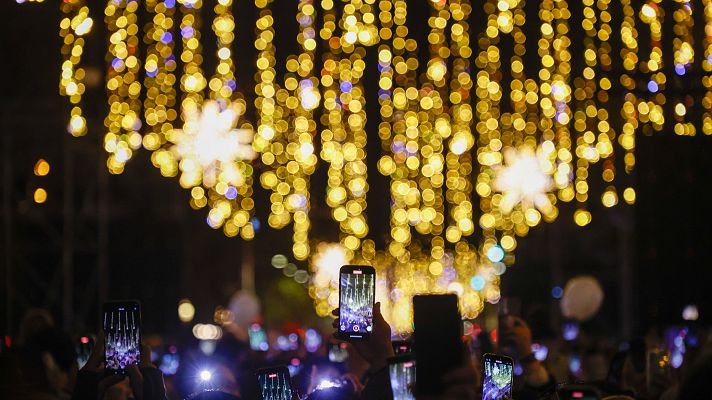 Telediario Fin de Semana - Telediario 2 en 4' - 22/11/25