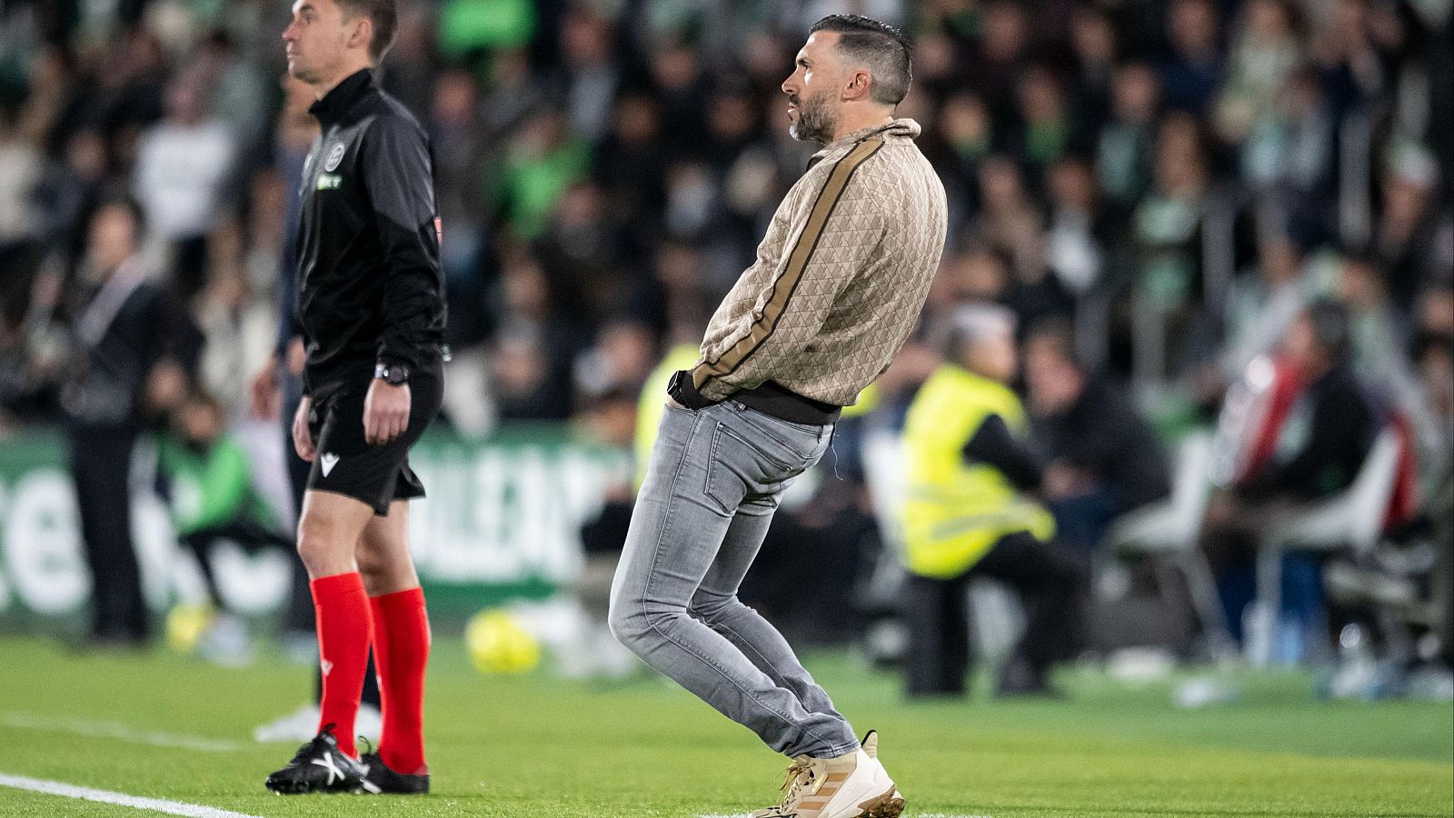 Éder Sarabia: ''En el segundo gol de Bellingham es falta clarísima'' - Fútbol | Ver