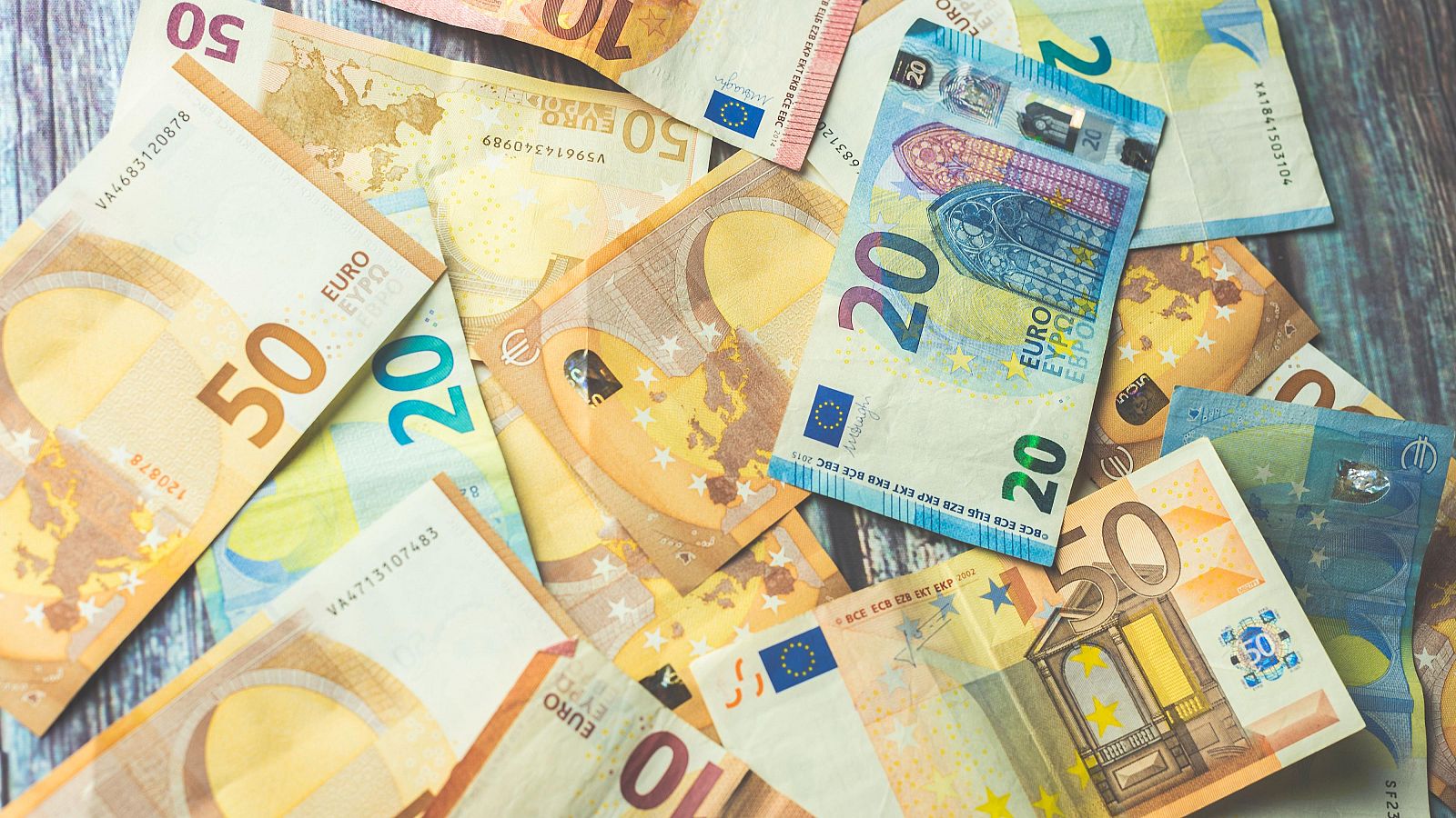 El apagón impulsa el dinero en efectivo | Ver