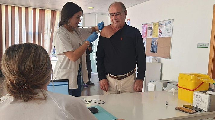 Telediario 1 - Las comunidades refuerzan la vacunación ante el aumento de casos de gripe