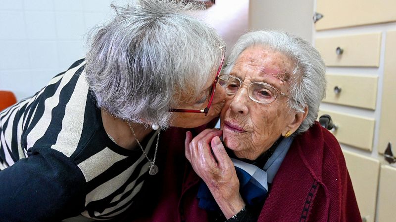 Teresa Fernández Casado, la persona más longeva de España - Telediario 1 | Ver
