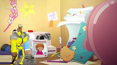 Selfies vs. Pennys - Bajo el sofá | Ver