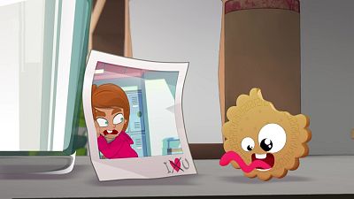 El vaso de leche - Bajo el sofá | Ver