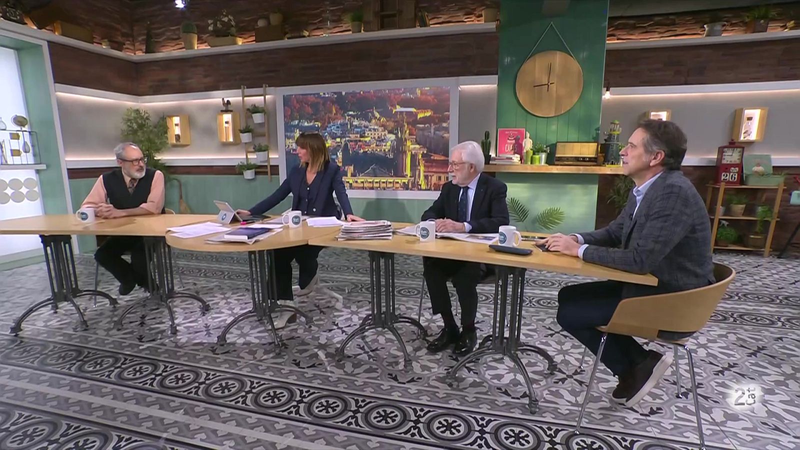 Artur Mas, Saul Martínez-Horta i l'erosió de la democràcia