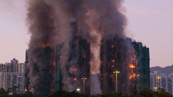 El incendio de varios edificios en Hong Kong causa 36 muertos y 279 personas no localizadas