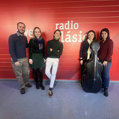 Estudio 206 - Ensemble Rona - Estudio 206 | Ver