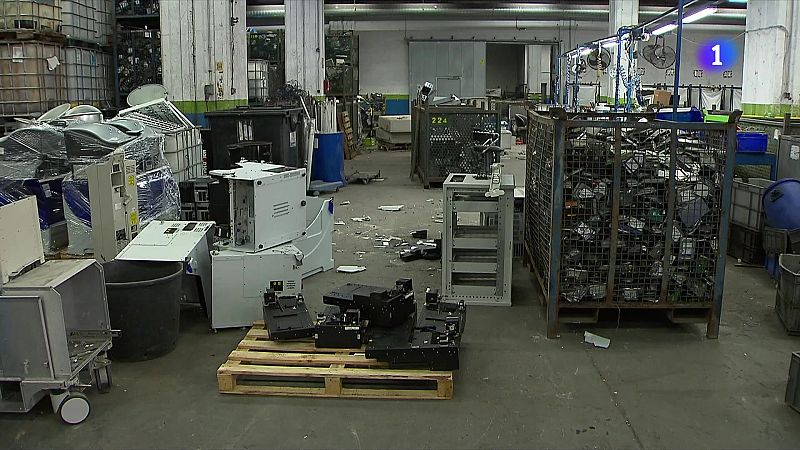 Els residus electrònics es disparen: un 82% més en 15 anys