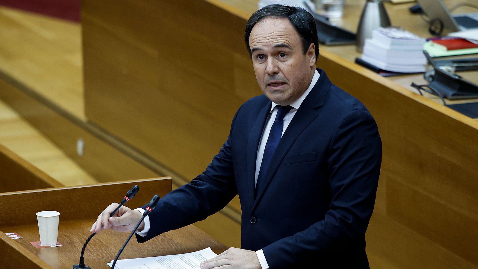 Pérez Llorca asegura que pedirá perdón a las víctimas de la dana si es president - Informativo 24h | Ver