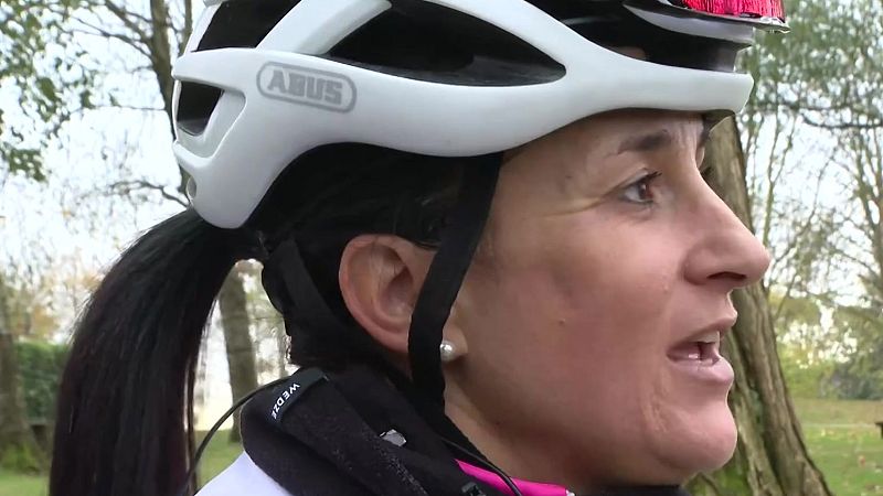Acompañamos Ziortza Villa, subcampeona del mundo de ciclismo de ultradistancia, en un entrenamiento
