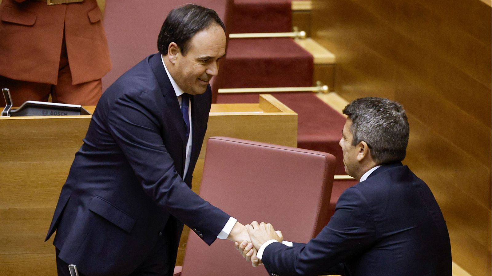 Juanfran Pérez Llorca, nou president de la Generalitat amb el suport de Vox - L'informatiu - Comunitat Valenciana | Ver