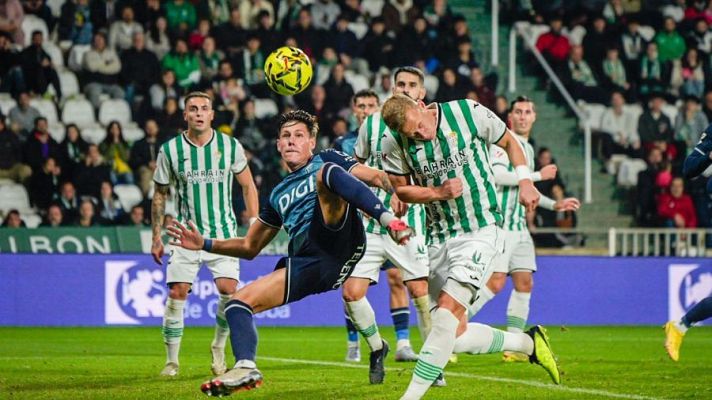Resúmenes de LaLiga - Córdoba CF -Cádiz CF: resumen del partido de la 16ª jornada de Liga | Segunda