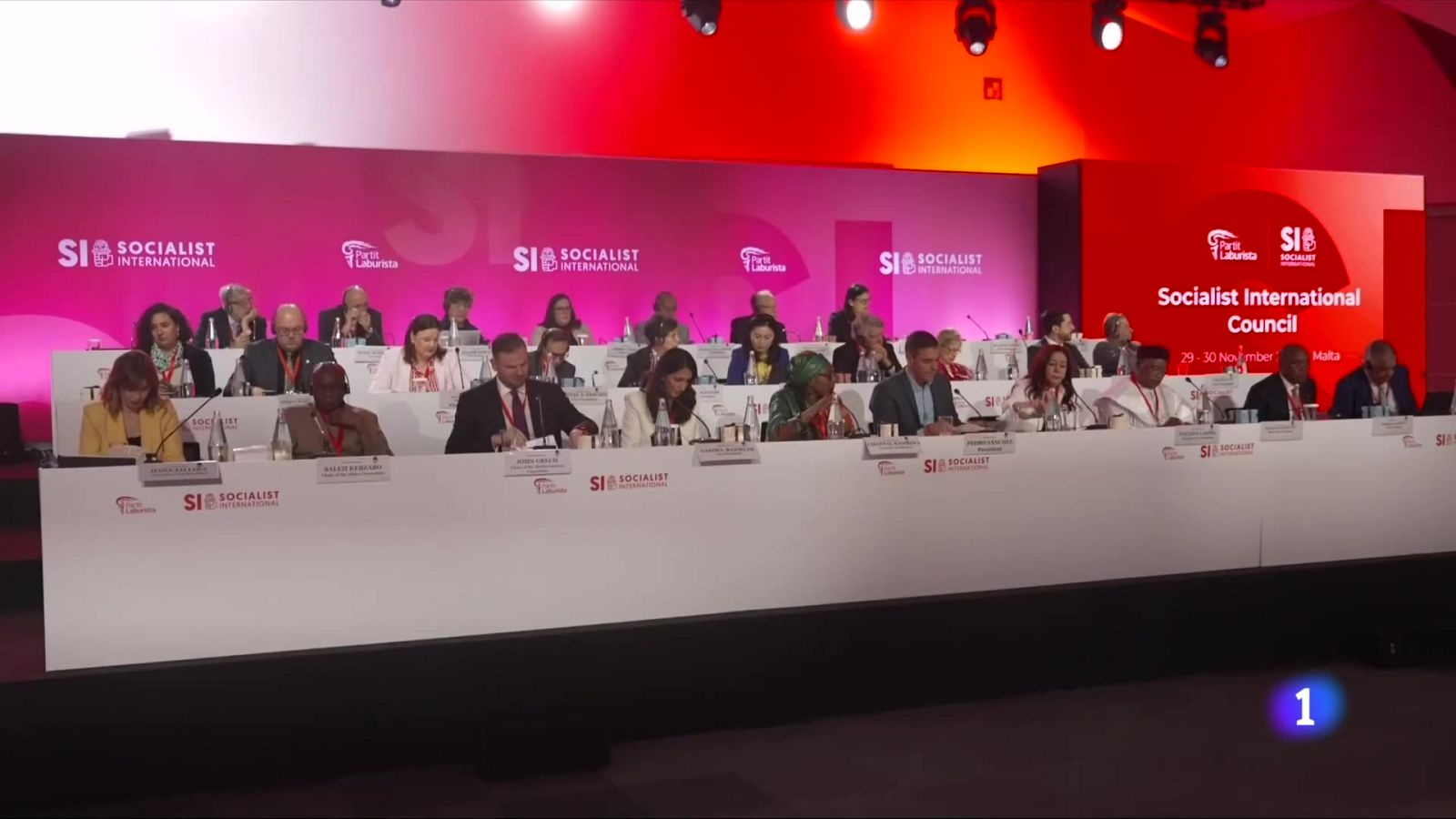 Junts i Esquerra rebutgen la moció de censura que vol Feijóo