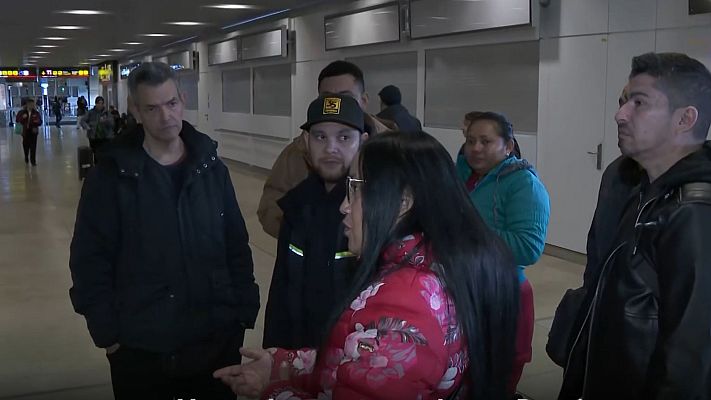 Telediario Fin de Semana - Crece la incertidumbre en Barajas ante la imposibilidad de volar a Venezuela