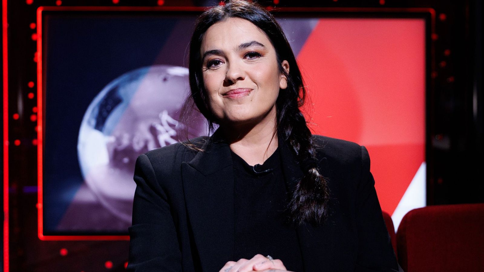 Atención obras - Alba Molina - Atención obras | Ver