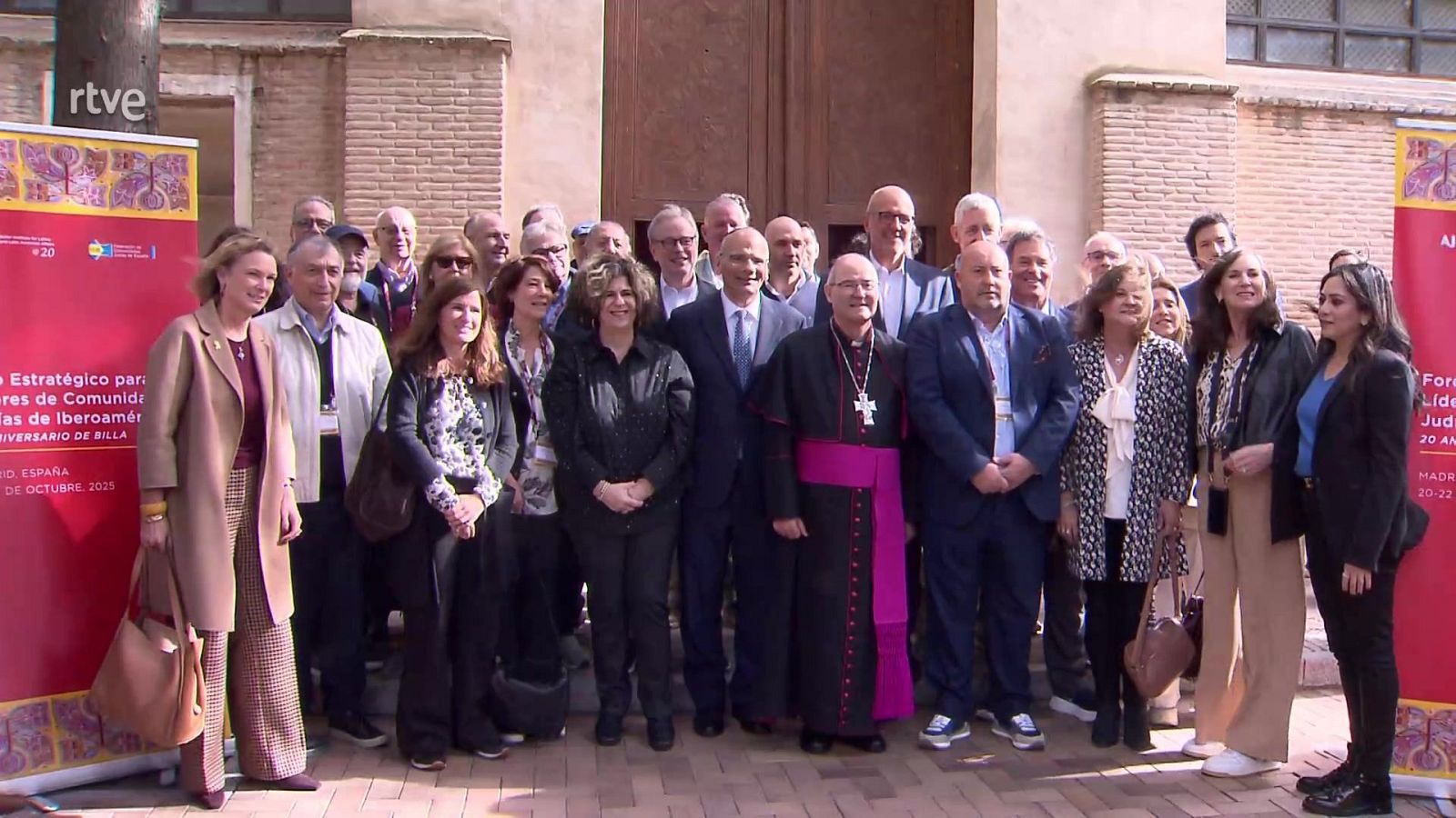 Shalom - Seis décadas de diálogo - Shalom | Ver