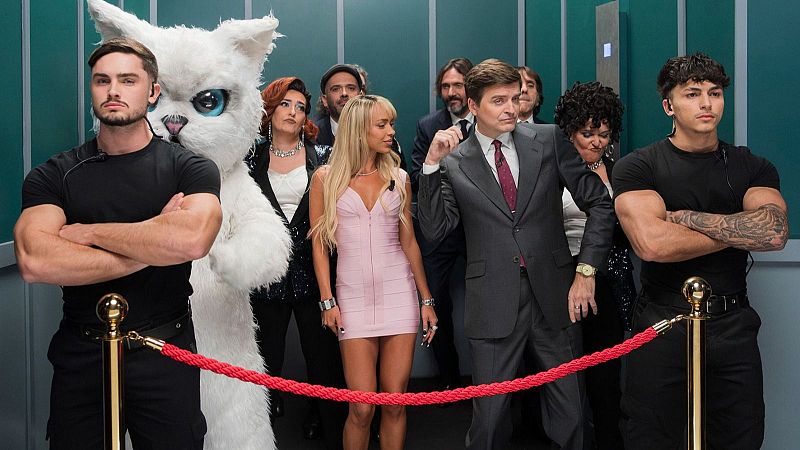 En el ascensor del Late Xou con Bad Gyal - VER AHORA | Ver