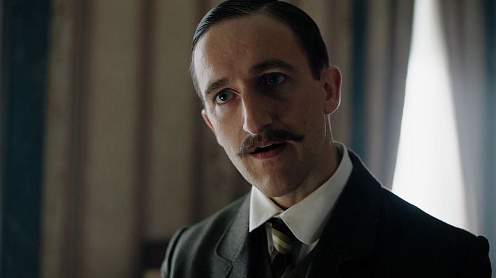 ENA. La reina Victoria Eugenia - Alfonso XIII crea la Oficina pro cautivos