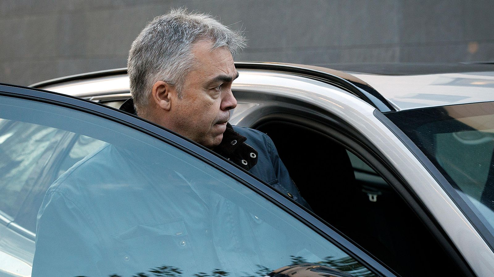 Cerdán asegura que dará explicaciones del caso Koldo "a su debido tiempo", tras comparecer en el juzgado - RTVE Noticias Vídeo | Ver