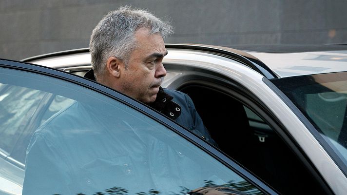 RTVE Noticias Vídeo - Cerdán asegura que dará explicaciones del caso Koldo "a su debido tiempo", tras comparecer en el juzgado