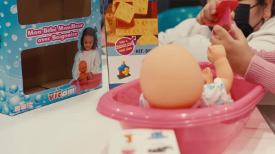 Entrega de juguetes - Fundaci�n Ronald McDonald