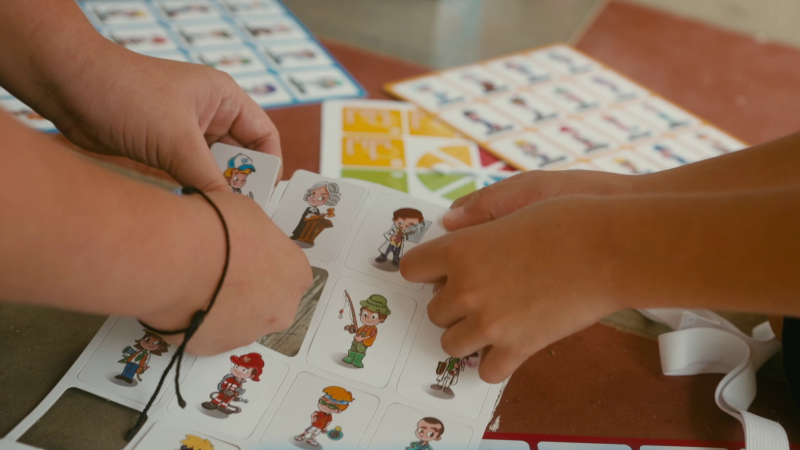 Entrega de juguetes - El Salvador - Amuf