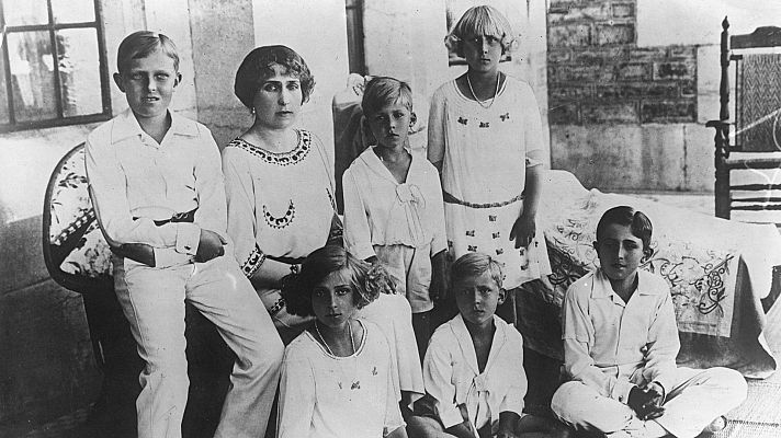 Victoria Eugenia, historia de un amor trágico - Sangre real