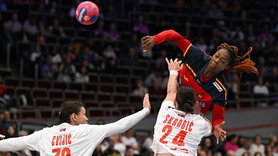 Los mejores momentos del Espaa - Serbia (Mundial femenino de balonmano)