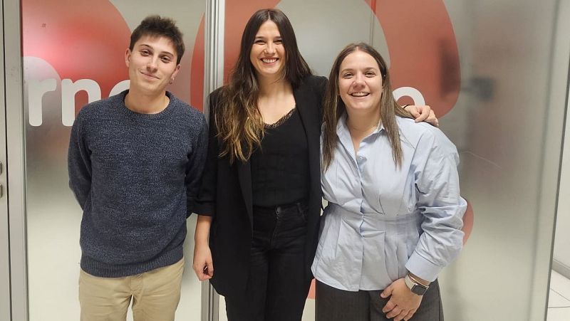 La tertulia de políticos jóvenes aborda asuntos de actualidad-Escuchar ahora