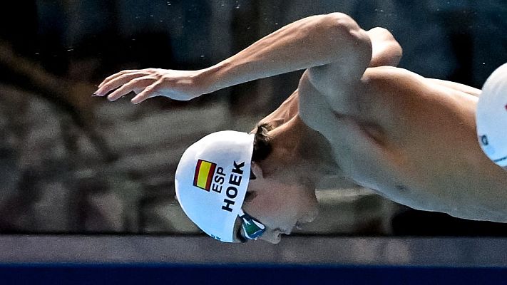 Natación - Luca Hoek pulveriza el récord de 50 libre en piscina corta y el relevo se queda cerca de la medalla