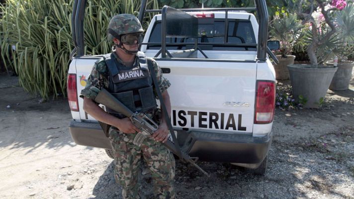 Telediario 1 - Operativo policial en Acapulco